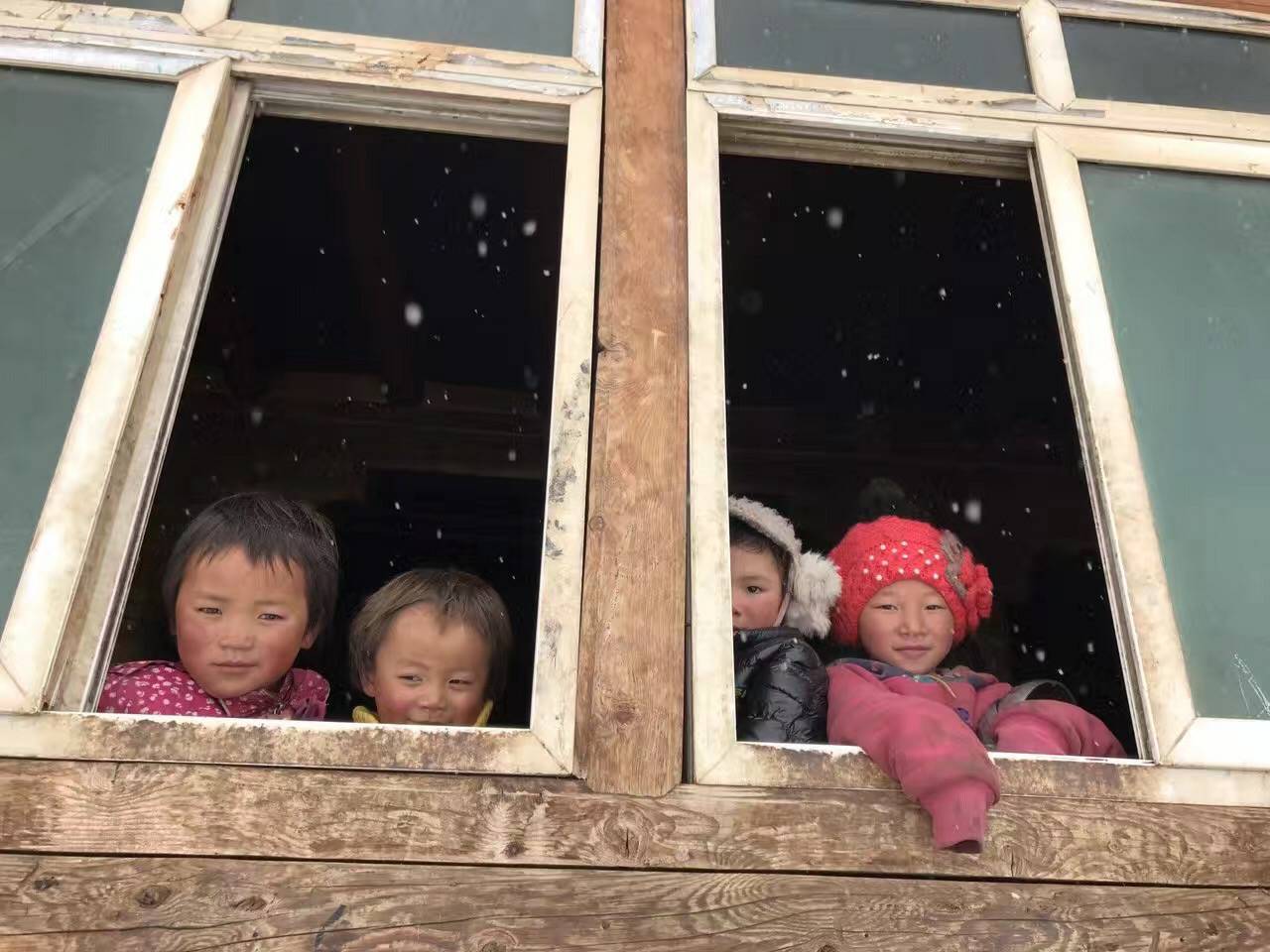 九游网页版登录入口-九游(中国)公益回顾丨家国同欢月同圆 温暖满载甘孜州(图9) 九游网页版登录入口-九游(中国)公益回顾丨家国同欢月同圆 温暖满载甘孜州(图9)
